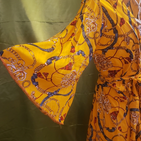 Homemade Island dress - Picture 4 of 5